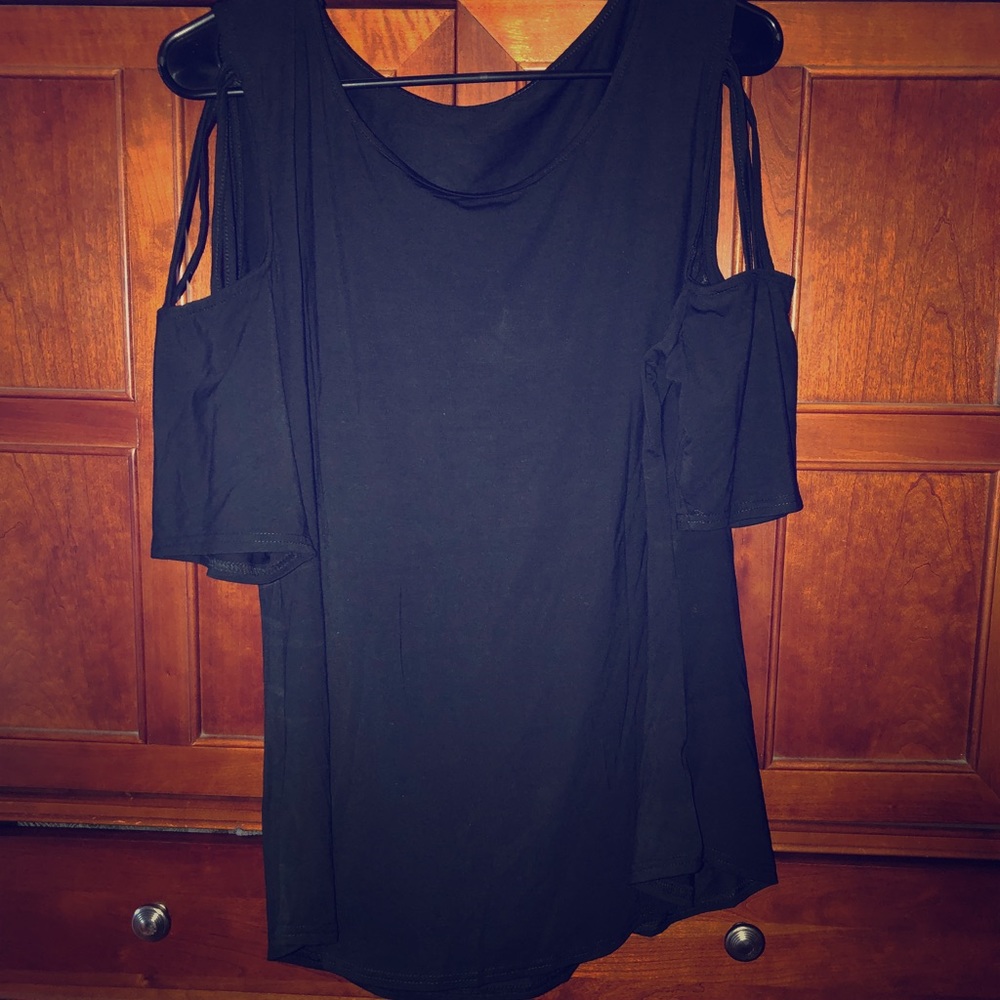 Black shirt